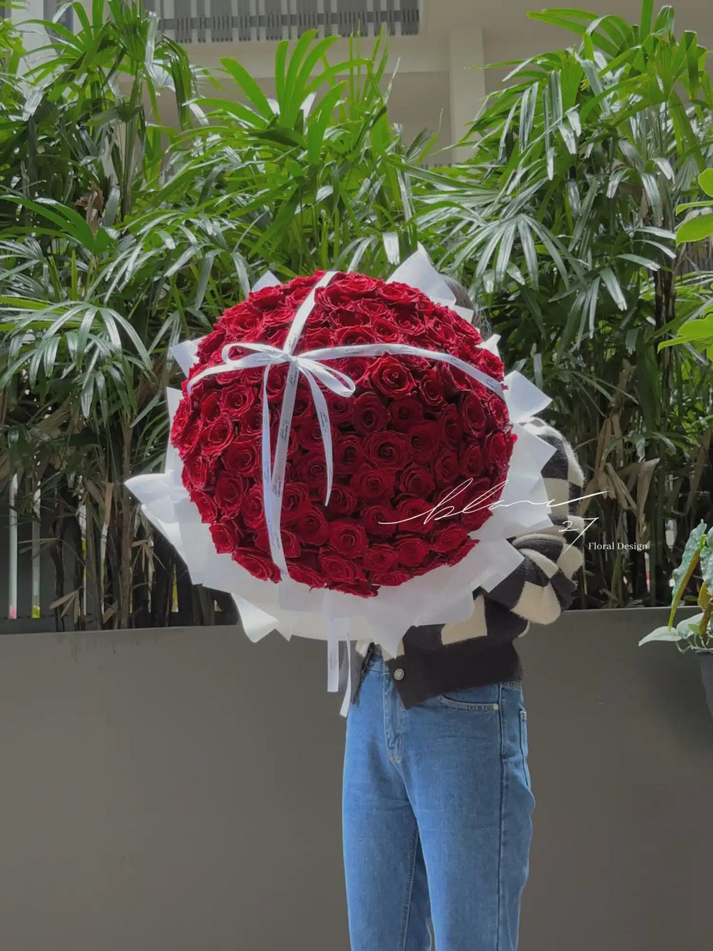 Round Style Rose Bouquet