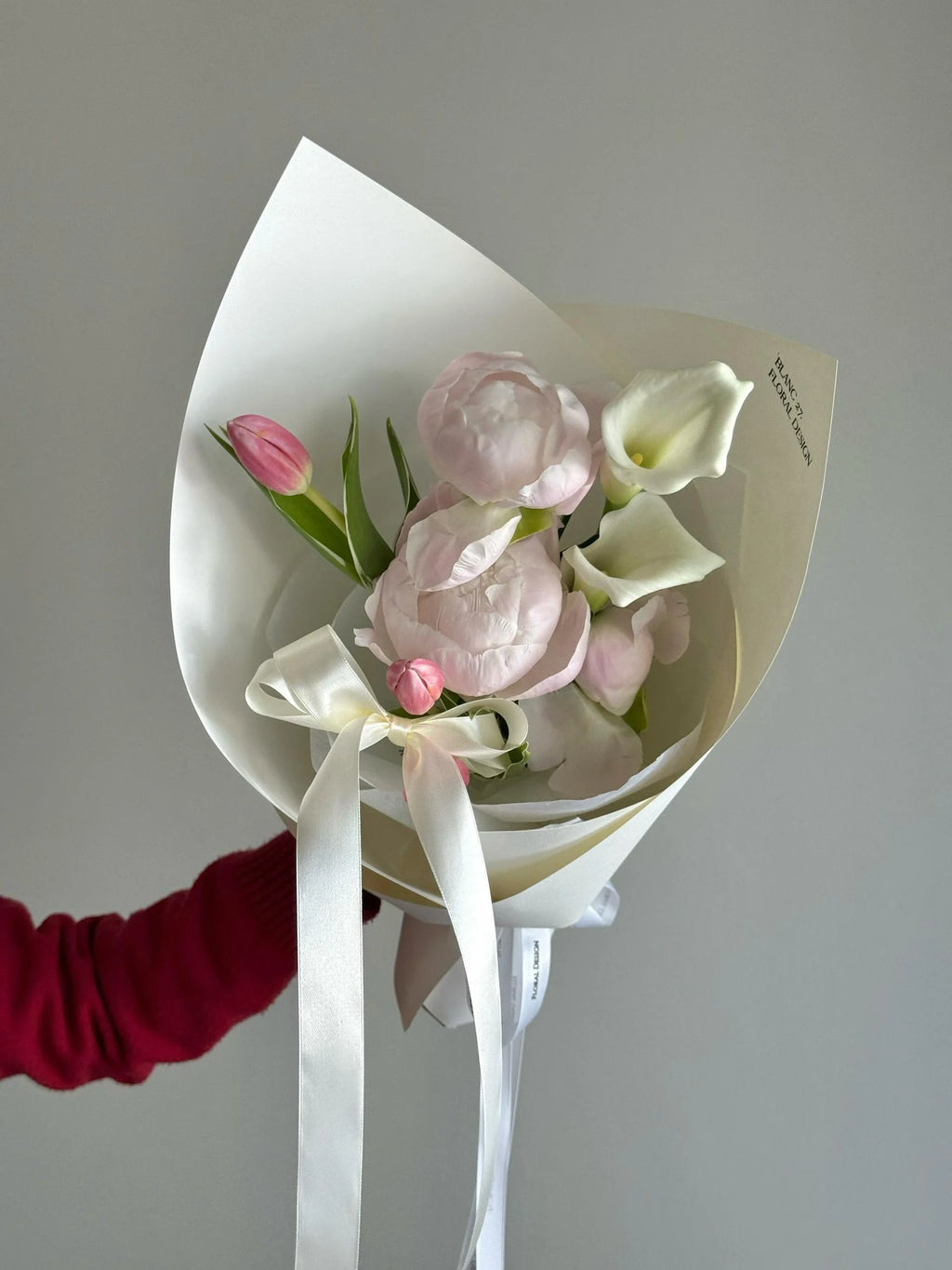 Surprise Me (Simple & Chic)