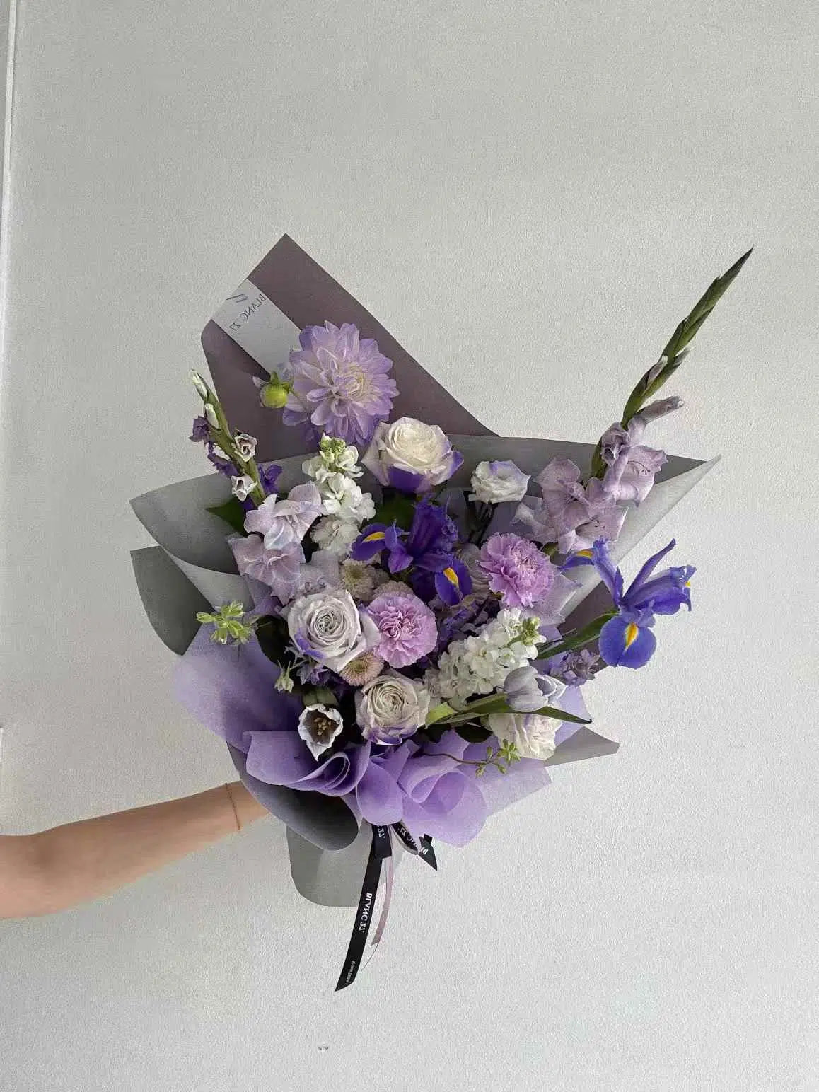 Daily Blooms (Medium)